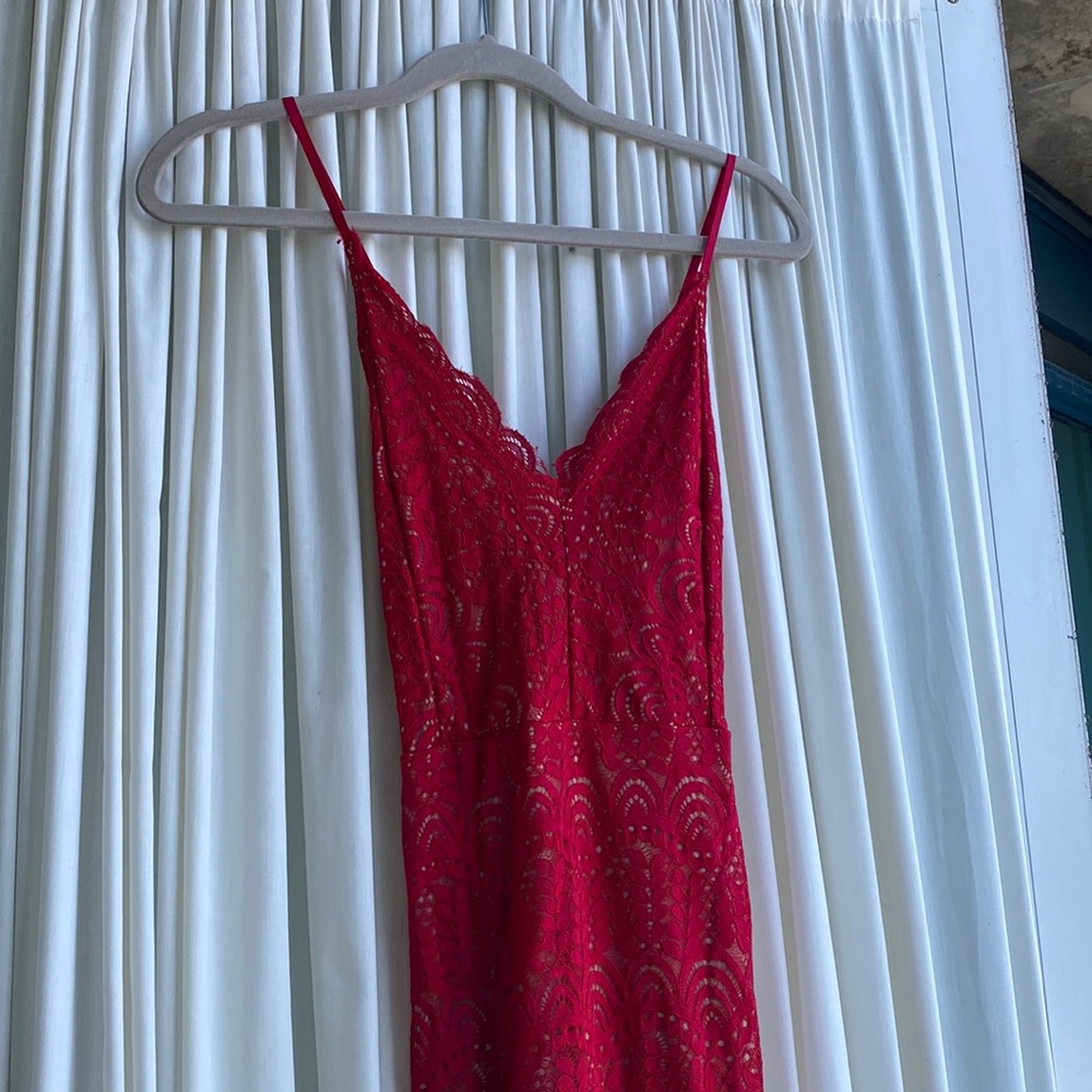 Lovely Day - beautiful red lace long dress - size medium